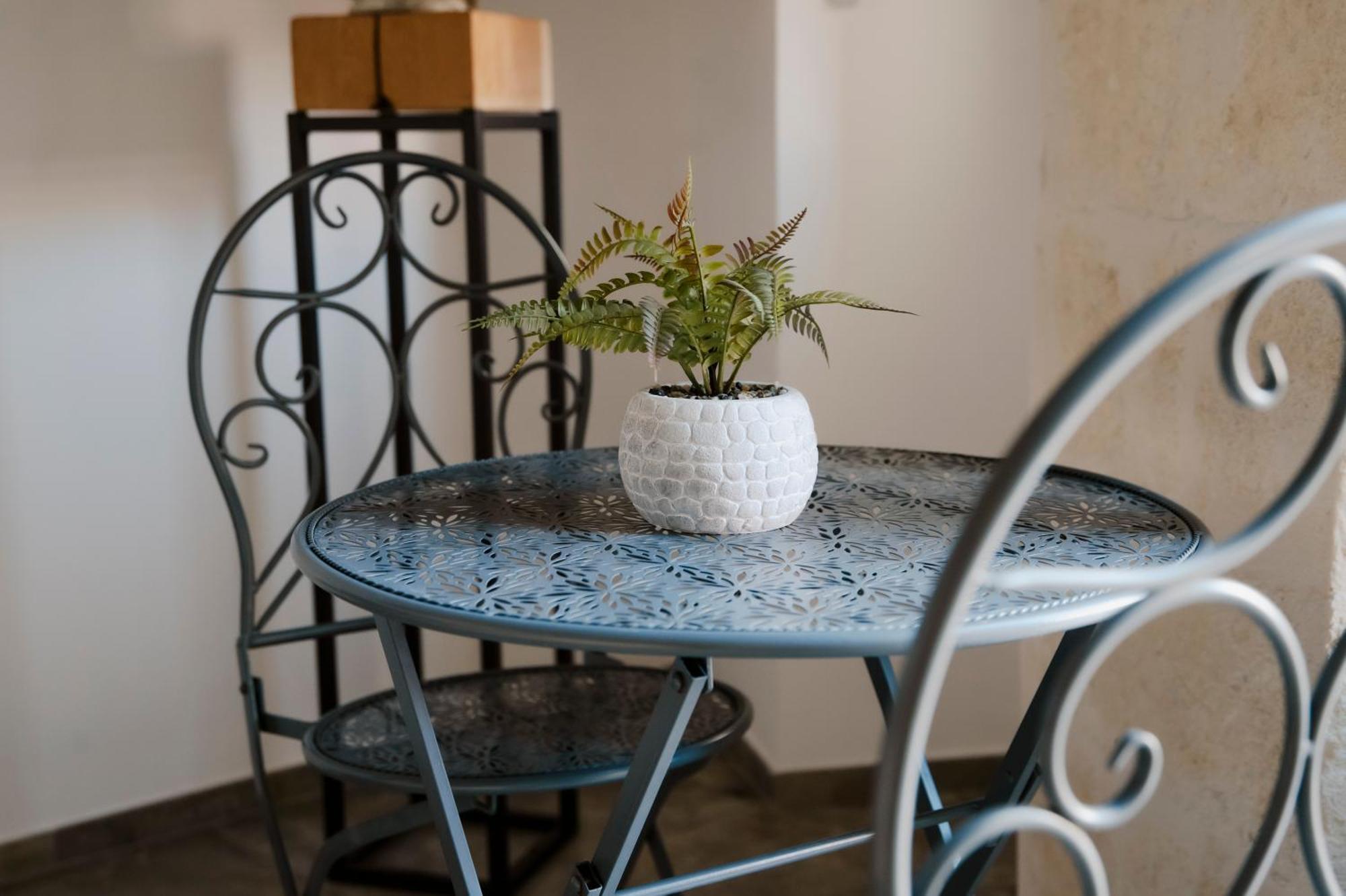Petrina Home - Suite Rooms Barletta Exterior photo