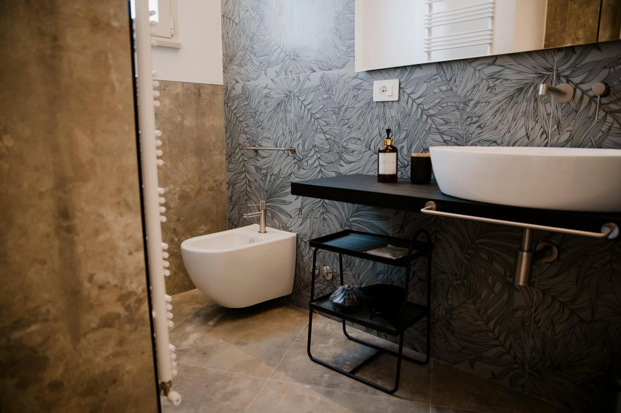 Petrina Home - Suite Rooms Barletta Exterior photo
